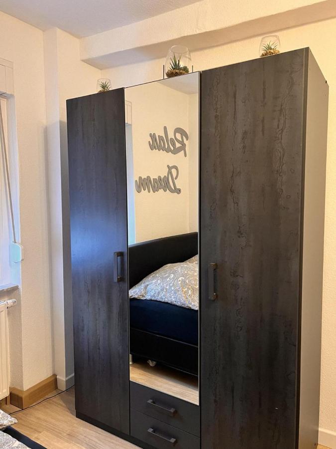 Lovely 1-Bed Apartment In Koblenz Koblenz  Eksteriør bilde