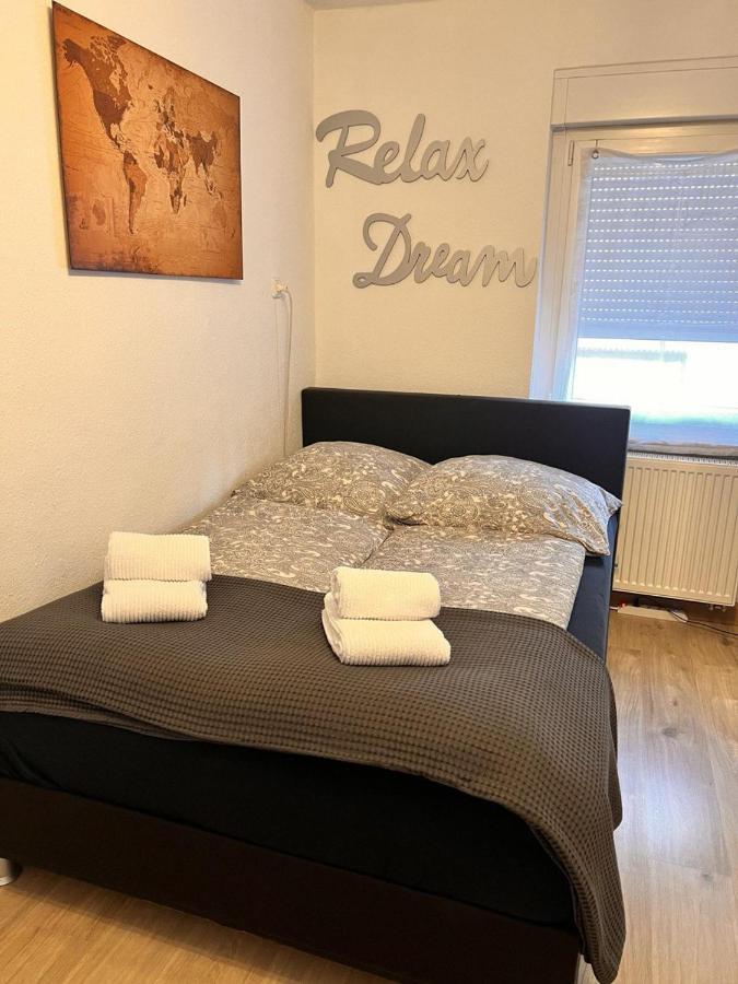 Lovely 1-Bed Apartment In Koblenz Koblenz  Eksteriør bilde