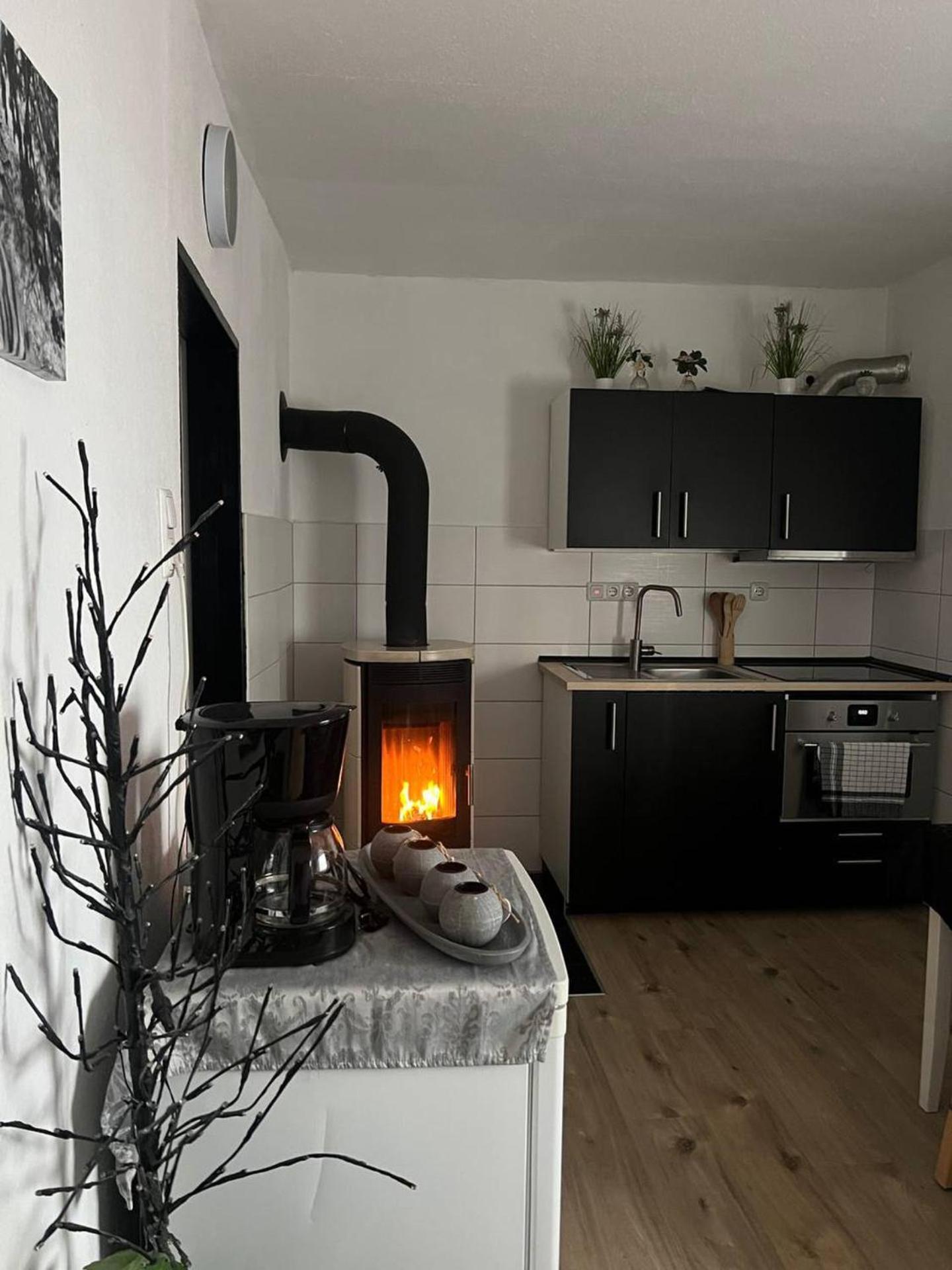 Lovely 1-Bed Apartment In Koblenz Koblenz  Eksteriør bilde